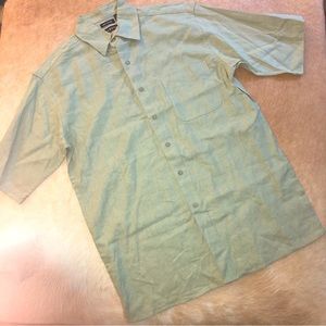 George S linen blend button down short sleeved shirt in light green